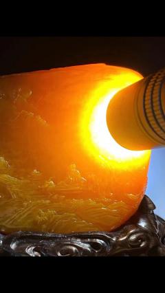 大师作品老挝田黄雕 萝卜丝清晰，润泽滋养 题材：山水有清音 规格：高7-宽8-厚4.2厘米 重量：433克 至宝大师亲工力作[色]  29