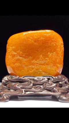 大师作品老挝田黄雕 萝卜丝清晰，润泽滋养 题材：山水有清音 规格：高7-宽8-厚4.2厘米 重量：433克 至宝大师亲工力作[色]  29