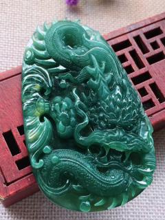 冰蓝水飘黄翡霸气龙牌，完美，尺寸76.5/46.6/10.5，2600