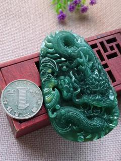 冰蓝水飘黄翡霸气龙牌，完美，尺寸76.5/46.6/10.5，2600
