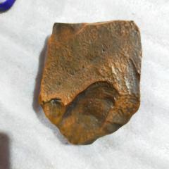 沙漠漆紫铜金,抽象象形牛头,阿拉善戈壁奇石,美丽奇石开片纹理